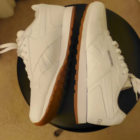 EUC Reebok Classics (W sz 9) - Picture 5 of 8